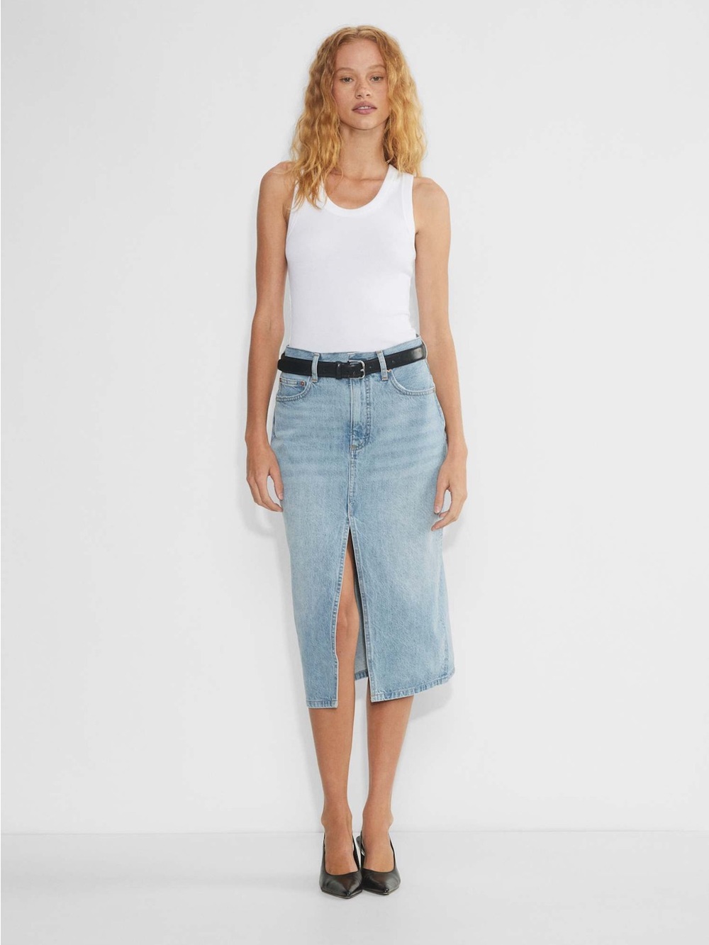 Denim Forum The '90s Halle Denim Skirt